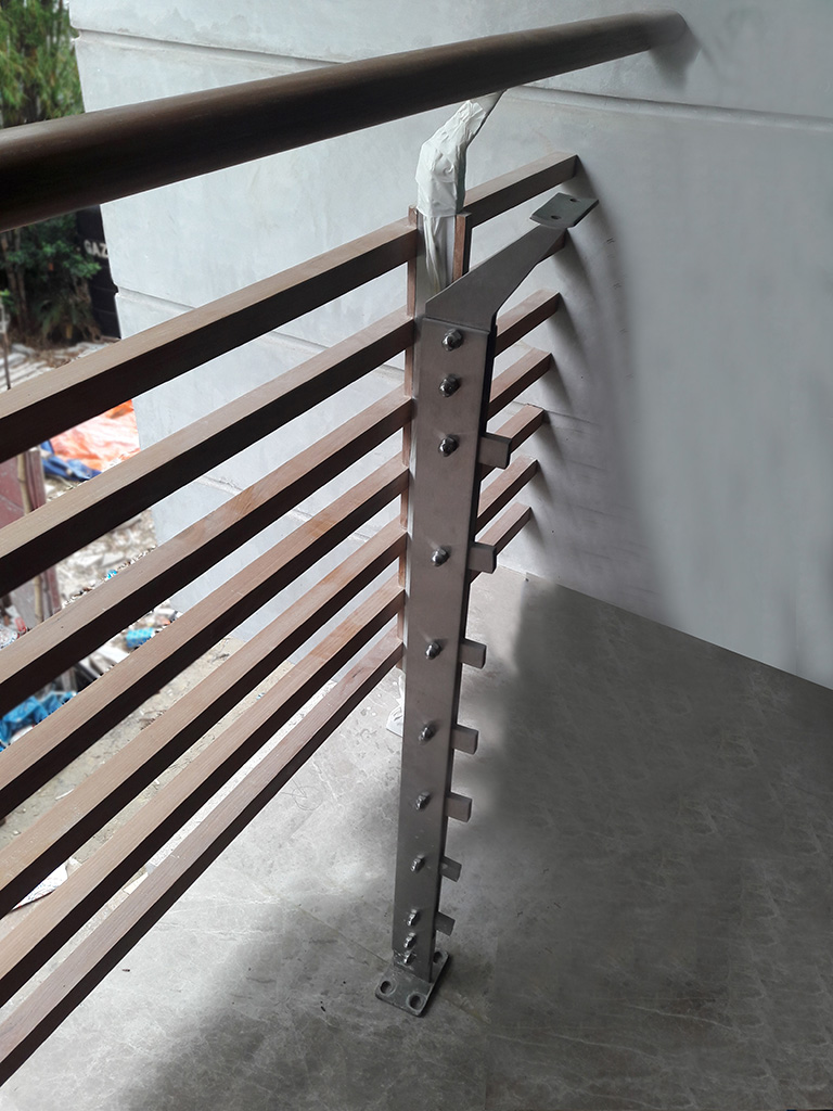 Shameem Engineering - S.S Veranda Railing/ Veranda Railing Type 1